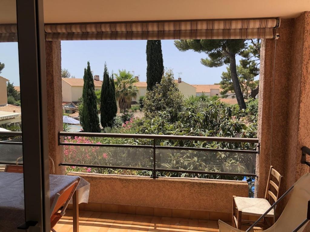 Appartement 60M2 - 2 Chambres A Une Minute Des Plages, Parking Prive Соссе-ле-Пен Экстерьер фото
